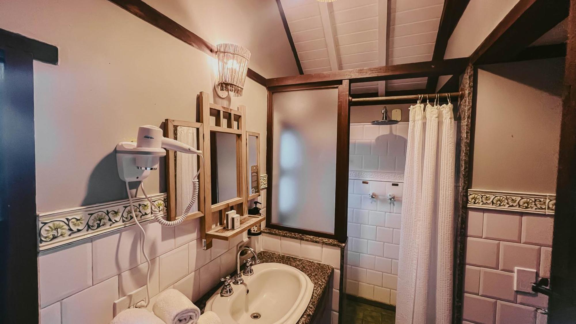 Vila Angatu Eco Resort Spa Santa Cruz Cabrália Exteriör bild
