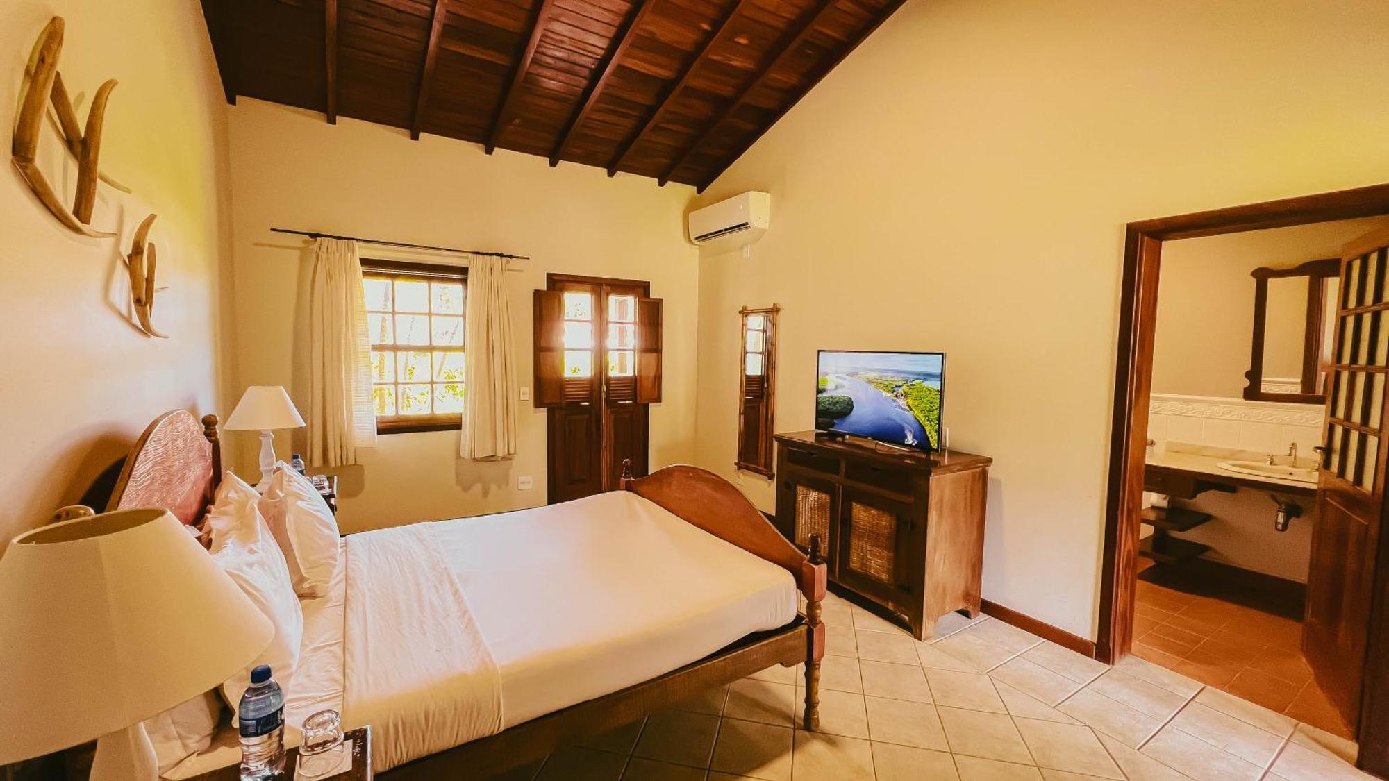 Vila Angatu Eco Resort Spa Santa Cruz Cabrália Exteriör bild